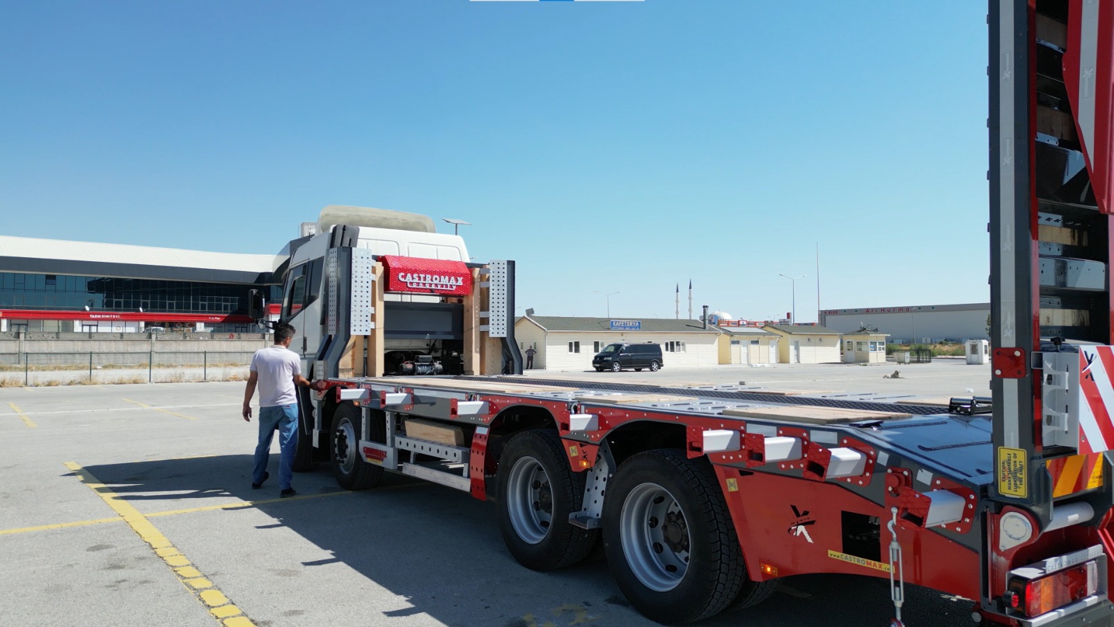 Worldwide freight services